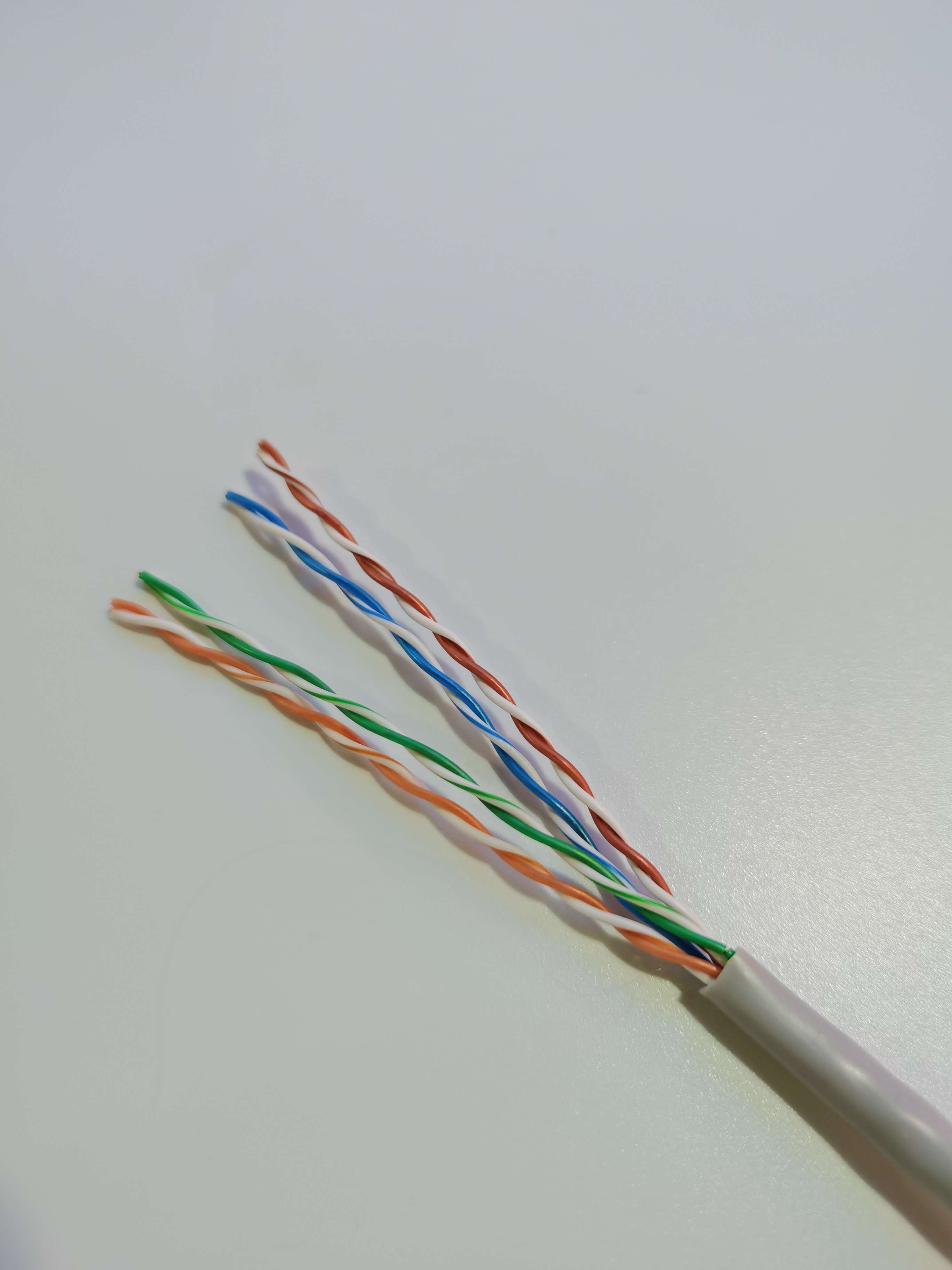 超五类非屏蔽网线 家用网络与监控系统的可靠选择